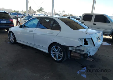 2013 Mercedes-Benz C 250 Sport from USA, damaged, VIN WDDGF4HB3DR272141